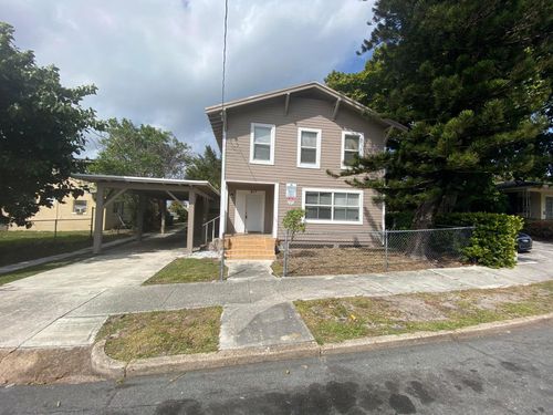 817 Nw 7th Street, West Palm Beach, FL, 33401 | Card Image