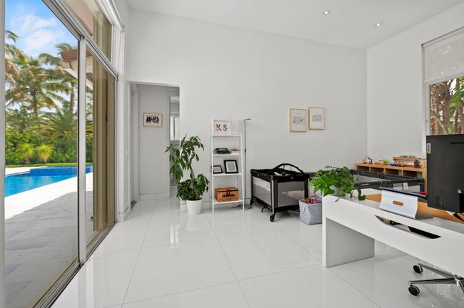 2904 Oakbrook Dr, House other with 5 bedrooms, 4 bathrooms and null parking in Weston FL | Image 15