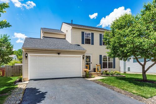 2203 Chadsterz Dr, Grove City, OH, 43123-3785 | Card Image