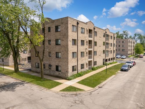 apt-2e-7335 Oakwood Ave, Lyons, IL, 60534-2222 | Card Image