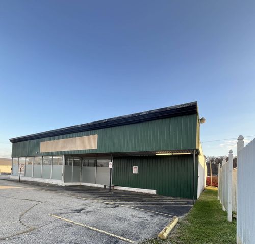 412 Wurtland Ave, Wurtland, KY, 41144-1451 | Card Image