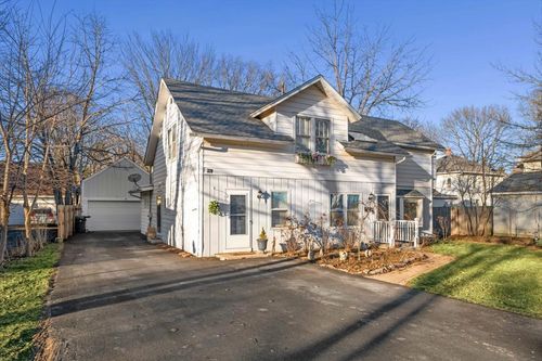 320 Noble Ave, Lake Forest, IL, 60045-1334 | Card Image