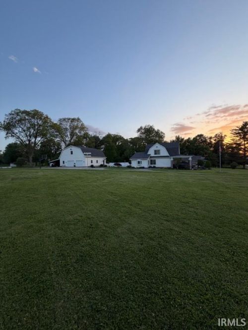 8382 E Main Street, Dugger, IN, 47848 | Card Image
