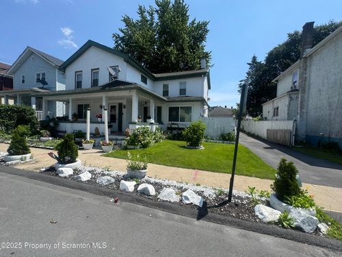 335 Railroad Ave, Scranton, PA, 18505-1042 | Card Image