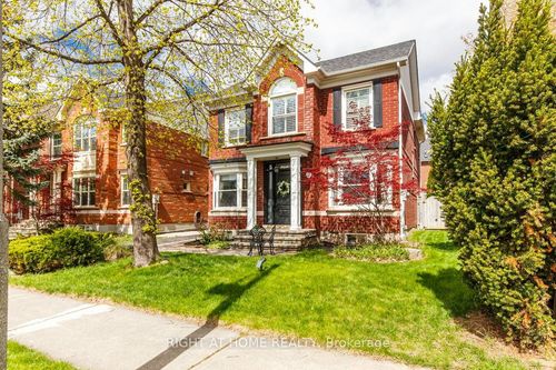 241 Lexington Rd, Oakville, ON, L6H6L5 | Card Image