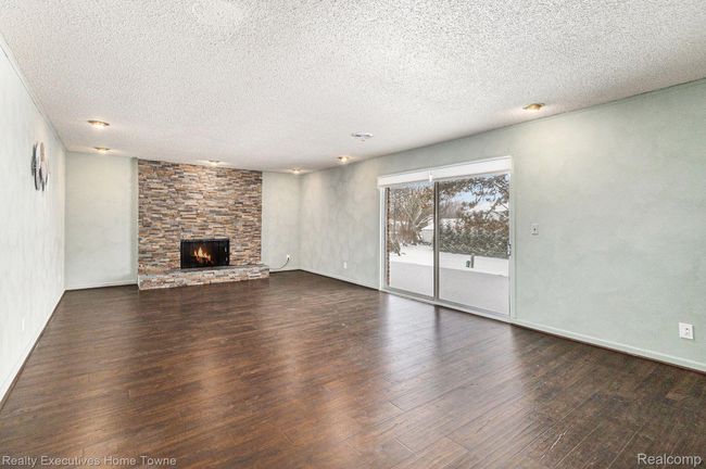4819 Thorntree Dr, House other with 4 bedrooms, 3 bathrooms and null parking in West Bloomfield MI | Image 16