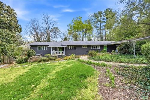 490 Maple St, Cornelia, GA, 30531-3718 | Card Image