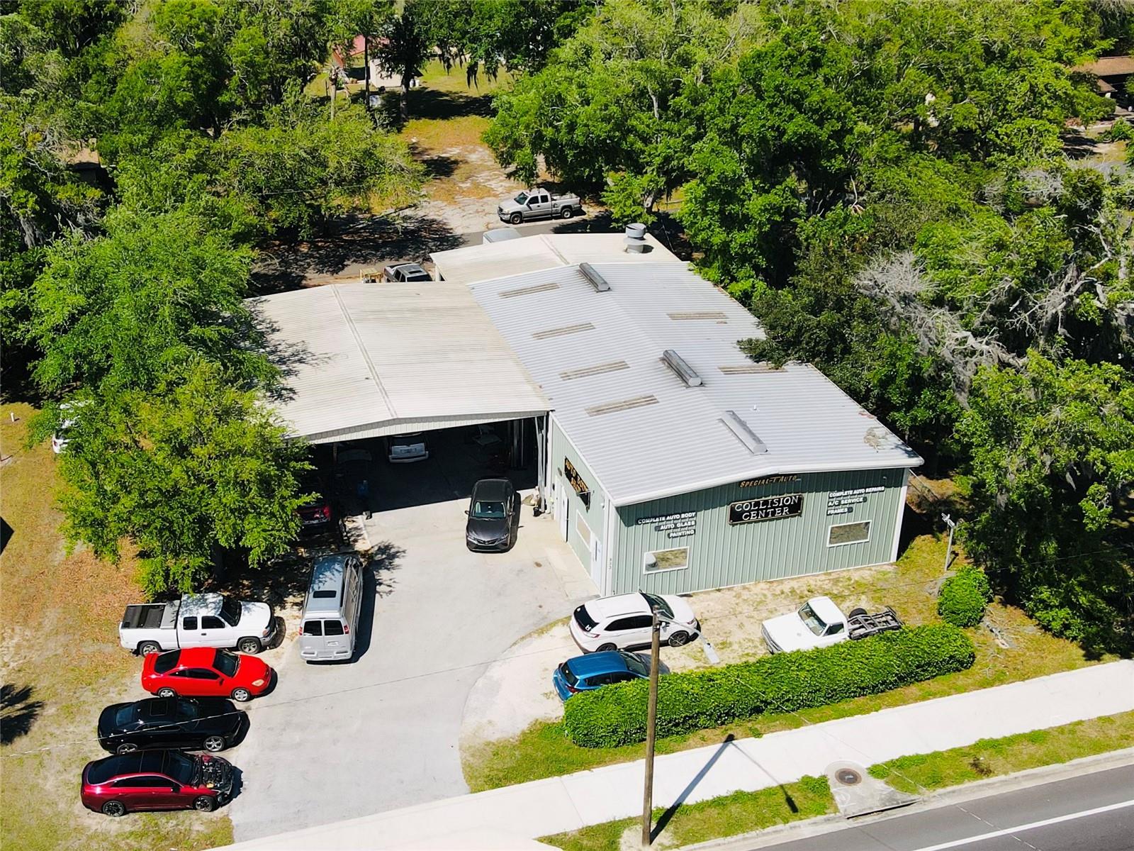 853 5th St, Crystal River, FL 34429-4441