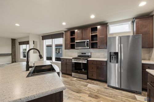 4449 Circlewood Dr, RAPID CITY, SD, 57703-6367 | Card Image