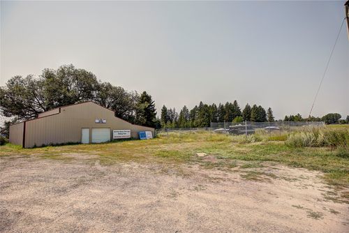 3792 Us Highway 2 E, KALISPELL, MT, 59901-6556 | Card Image