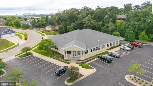 3416 Lakeridge Pl Nw, Rochester, MN, 55901-6570 | Card Image