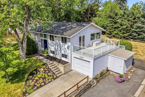 1530 Nw Hall Drive, Pullman, WA, 99163 | Card Image