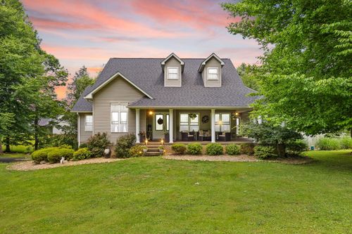 398 Carriage Ln, Jamestown, KY, 42629-7832 | Card Image