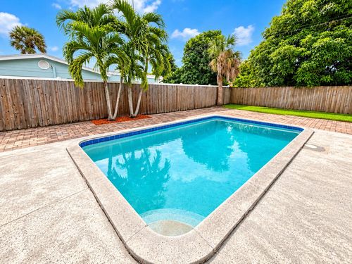 4384 Arbor Way, Palm Beach Gardens, FL, 33410-5906 | Card Image