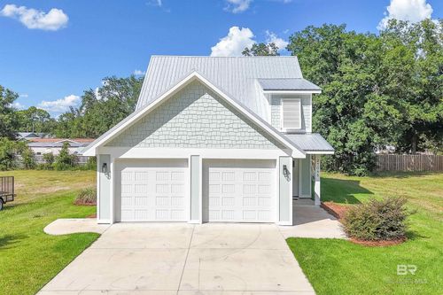 27085 Park Dr, Orange Beach, AL, 36561-3949 | Card Image