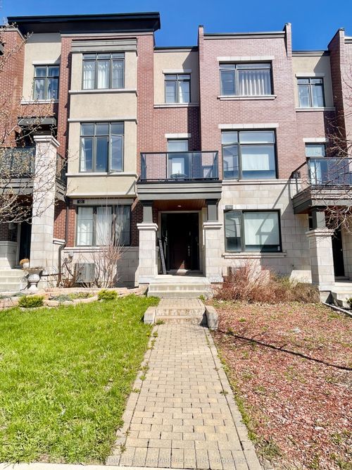 95 Carrville Woods Cir, Vaughan, ON, L6A4Z6 | Card Image
