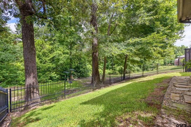 UNIT-1602 - 1857 Stonecrest Blvd, Condo with 3 bedrooms, 2 bathrooms and null parking in Tyler TX | Image 29