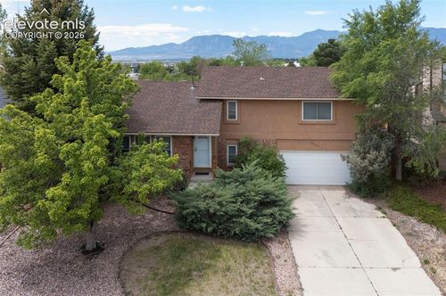 1695 Leoti Dr, Colorado Springs, CO, 80915-4327 | Card Image