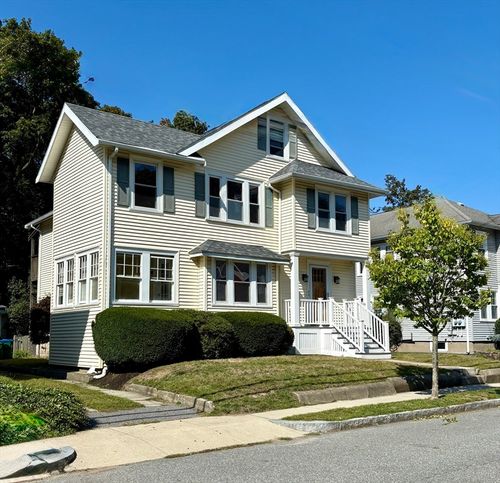 41 Century St, Medford, MA, 02155-2284 | Card Image