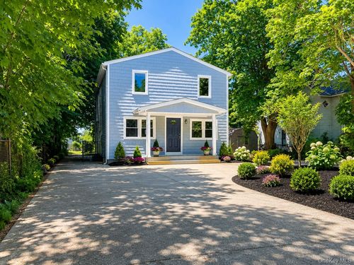 926 Hawkins Ave, Lake Grove, NY, 11755-1642 | Card Image
