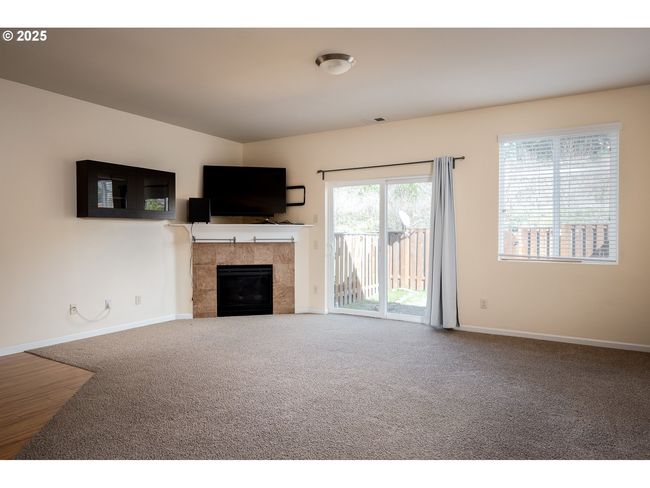 15264 Se Eckert Ln, House attached with 3 bedrooms, 3 bathrooms and 1 parking in Damascus OR | Image 11