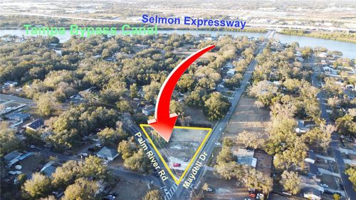 535 Maydell Dr, Tampa, FL, 33619-3819 | Card Image
