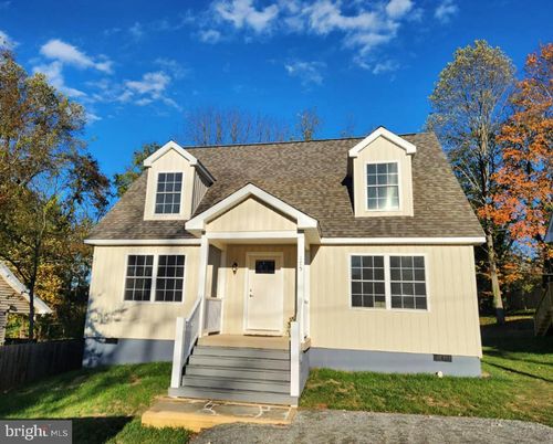 175 N Madison St, ORANGE, VA, 22960-1337 | Card Image