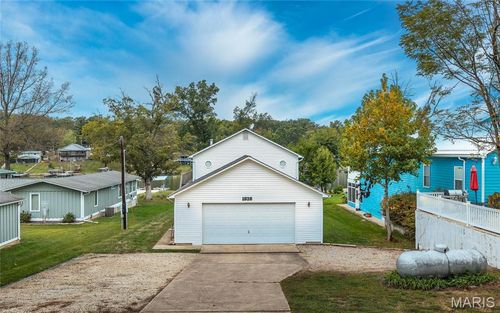 1938 Lakeshore Drive, Cuba, MO, 65453 | Card Image