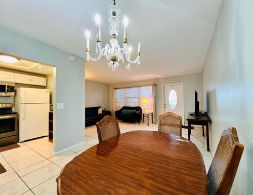 330 Southampton B, West Palm Beach, FL, 33417-7809 | Card Image