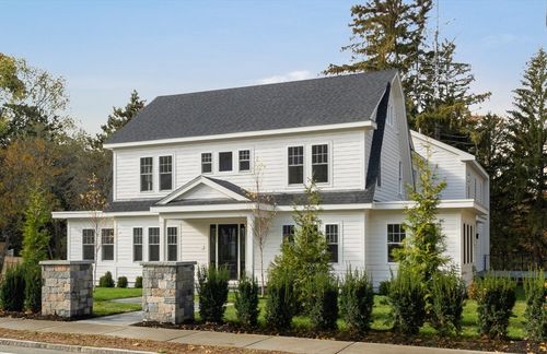 873 Chestnut St, Waban, MA, 02468-2334 | Card Image