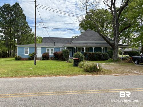 300 Mcmillan Ave, Bay Minette, AL, 36507-4405 | Card Image