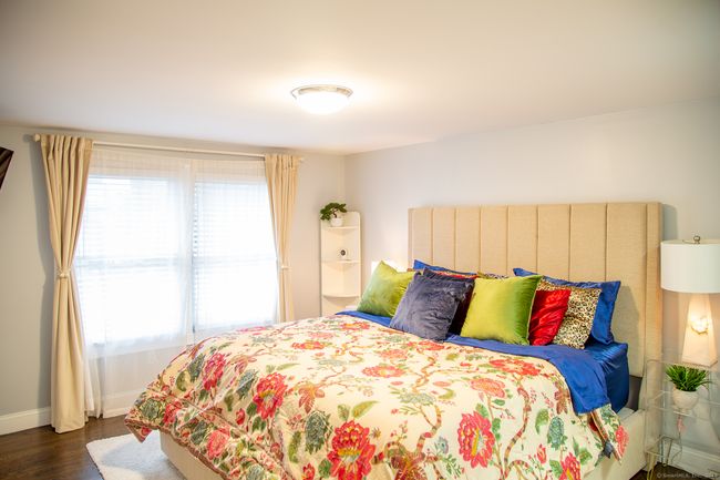 5 Shannon Rdg, House other with 3 bedrooms, 3 bathrooms and null parking in Danbury CT | Image 18