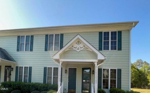 841 Capitol Pear Ln, Fayetteville, NC, 28301-2801 | Card Image