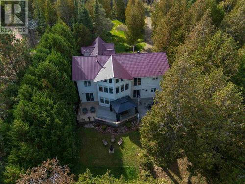 3882 Hamilton Dr, Hilton Beach, ON, P0R1G0 | Card Image