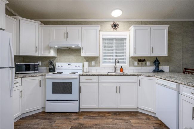 79 - 25 Maki Rd, House other with 2 bedrooms, 1 bathrooms and 2 parking in Nanaimo BC | Image 5