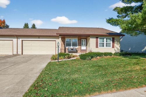 1835 Stonehedge Ln, South Bend, IN, 46614-6342 | Card Image
