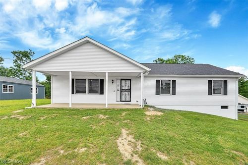 650 Pleasant Grove Rd, Zanesville, OH, 43701-3963 | Card Image