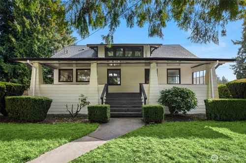 11726 10th Ave S, Seattle, WA, 98168-2120 | Card Image