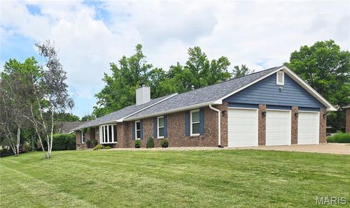 408 Monitor Way, Saint Charles, MO, 63303-8436 | Card Image