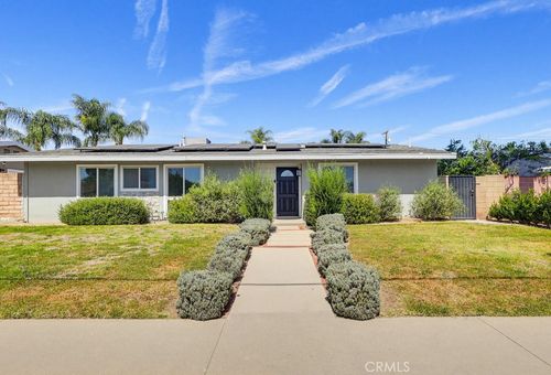 20631 Parthenia, Winnetka, CA, 91306 | Card Image