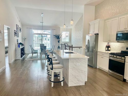 278 Silver Timber Dr, Yaphank, NY, 11980-2069 | Card Image