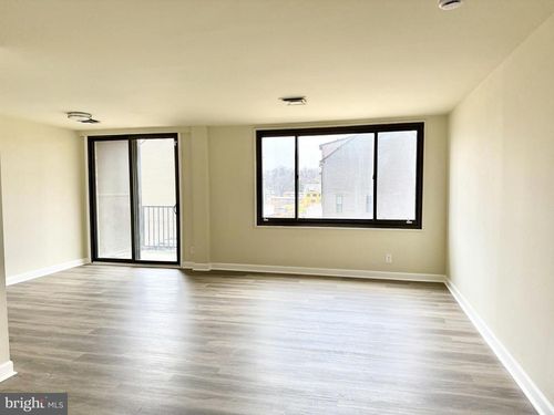 apt-206-3450 Toledo Ter, HYATTSVILLE, MD, 20782-1331 | Card Image