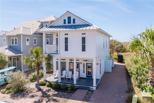 146 Bent Grass Dr, Port Aransas, TX, 78373-5068 | Card Image