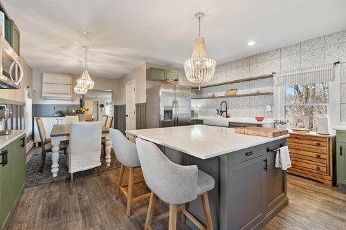 24 Russ St, Orange, MA, 01364-1311 | Card Image