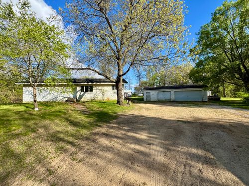 1079 Brewster Road, AMBOY, IL, 61310 | Card Image