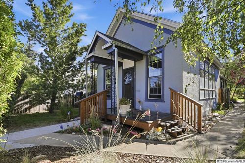 713 S 7th St, Laramie, WY, 82070-3807 | Card Image