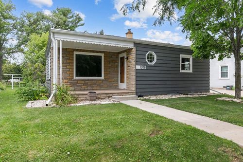 1316 W Rogers Avenue, APPLETON, WI, 54914 | Card Image