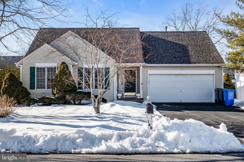 160 Spinnaker Ave, MANAHAWKIN, NJ, 08050-2459 | Card Image