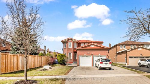 4489 Weymouth Commons Cres, Mississauga, ON, L5R1P5 | Card Image