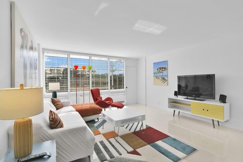 apt-206-1401 S Federal Hwy, Boca Raton, FL, 33432-7311 | Card Image